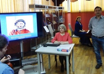 В библиотеке №214 им. Ю. А. Гагарина прошла встреча, посвященная А. Чижевскому